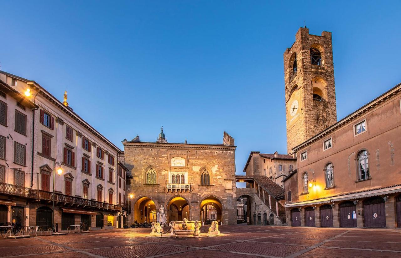 Ferienwohnung Affittimoderni Bergamo Young Exterior foto