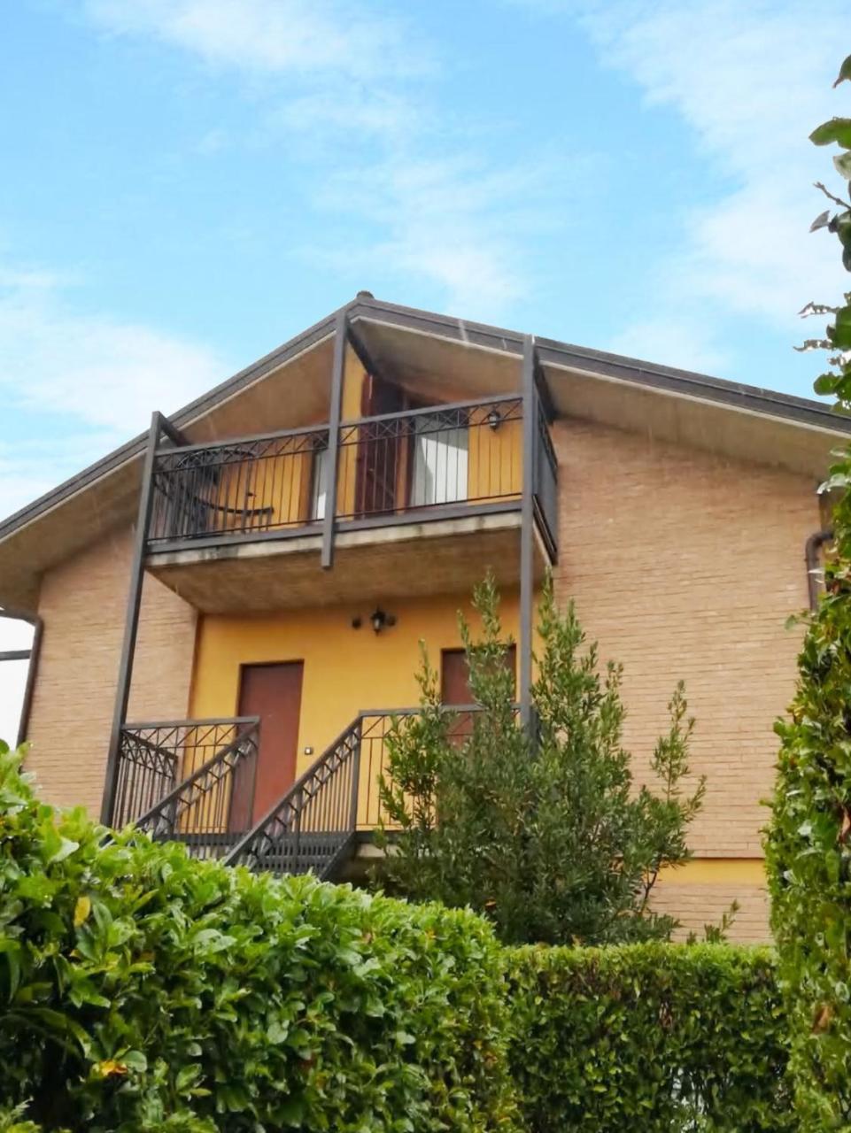 Ferienwohnung Affittimoderni Bergamo Young Exterior foto