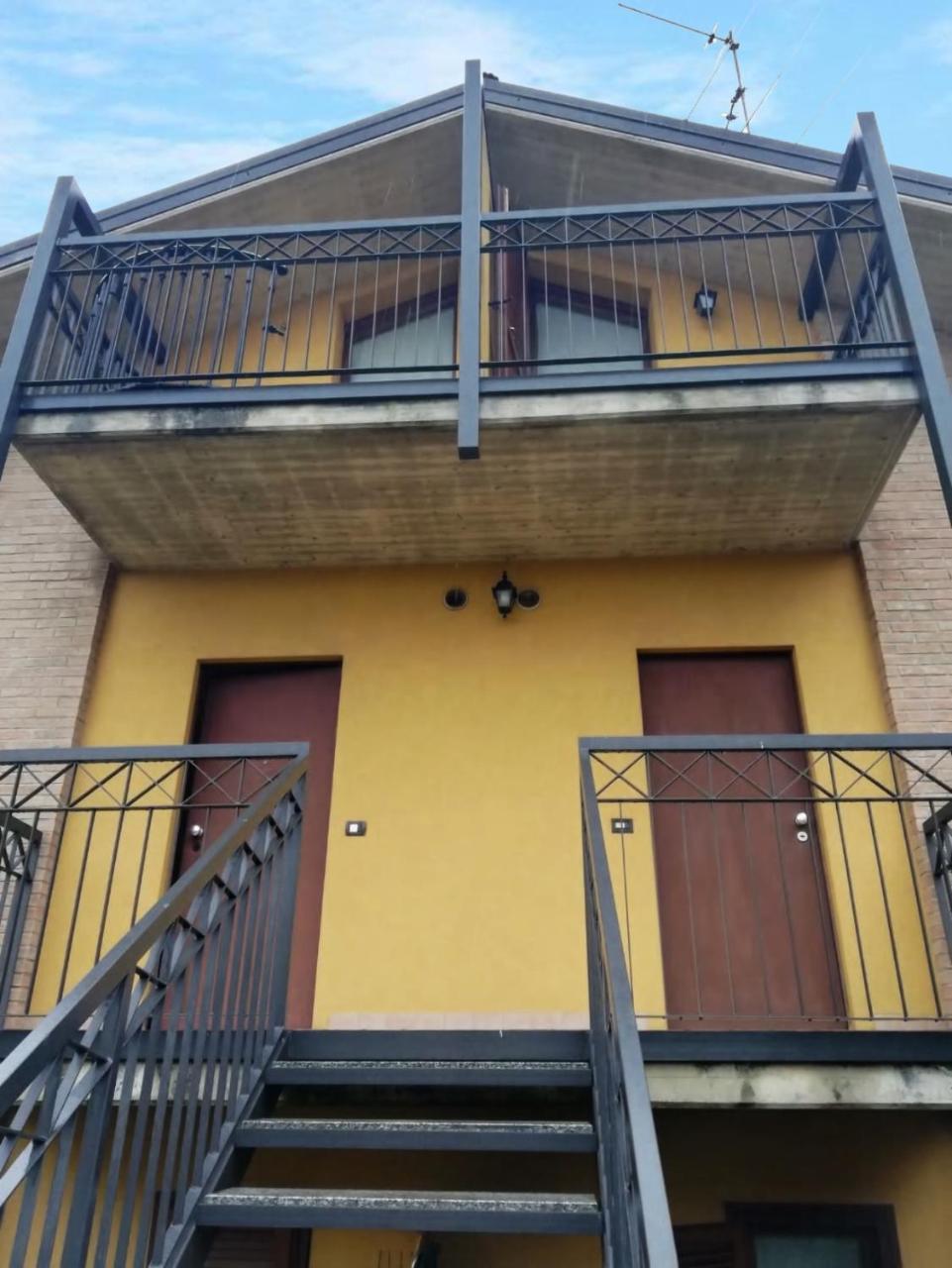 Ferienwohnung Affittimoderni Bergamo Young Exterior foto