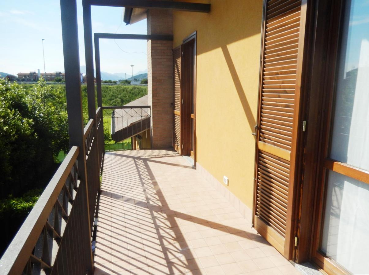Ferienwohnung Affittimoderni Bergamo Young Exterior foto